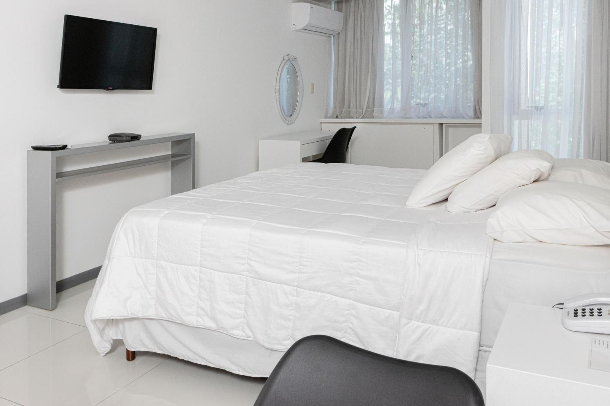 Hotel Gema Luxury Suites Montevideo Bagian luar foto